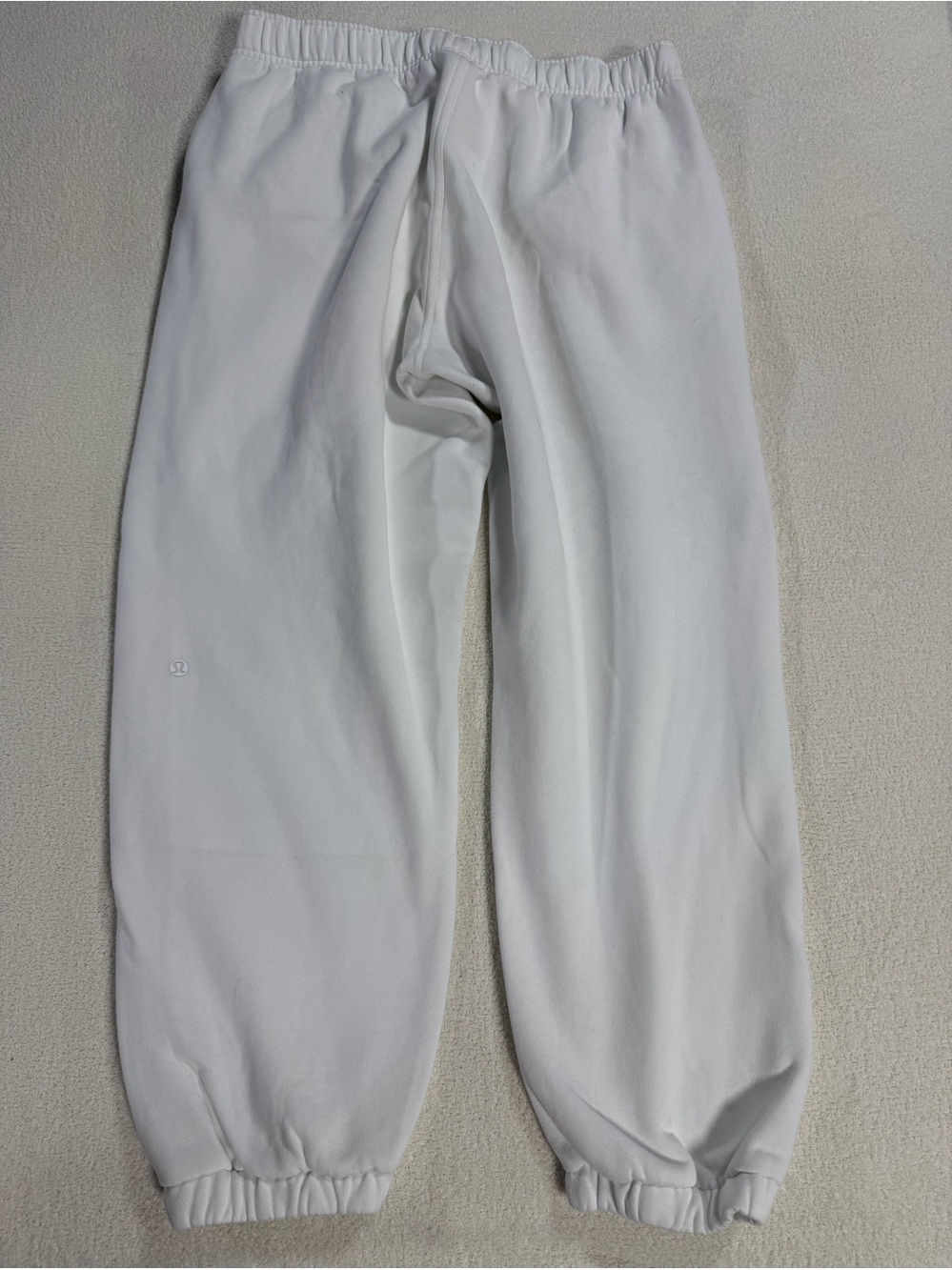 lululemon athletica White Scuba MR Oversized Jogger - Picture 5 of 8